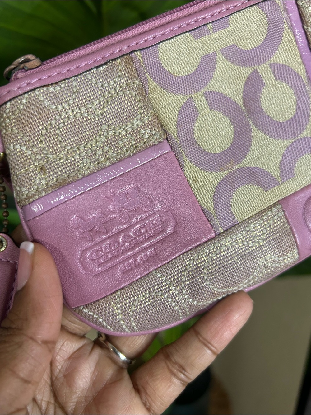 Coach vintage purplish pink patchwork wristlet genuine leather - Picture 2 of 6